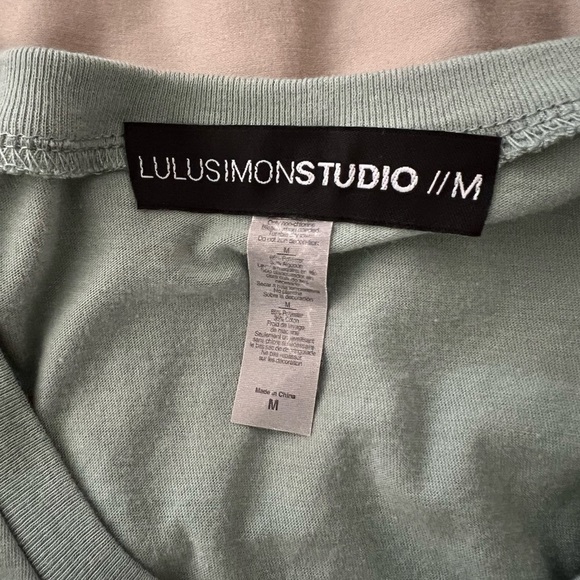 NEW Vacay Vibes tank - Picture 3 of 3